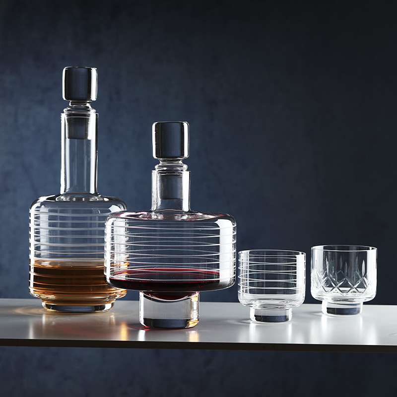 Kit à liqueur moderne et minim - Decanter Aerator Set avis et prix
